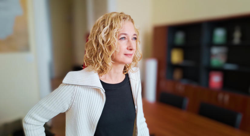 Felmondott a bicskei pedofilbotrányt feltáró újságíró, Moskovics Judit