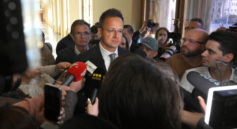 Négy év alatt 16-szor járt Moszkvában Szijjártó Péter: egyetlen amerikai útja 262 millióba került