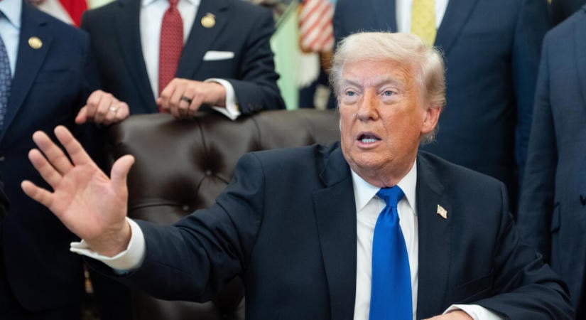 Durván egymásnak ment Trump és az amerikai média
