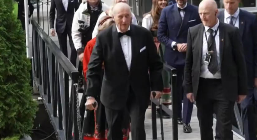 Meghalt V. Harald norvég király, aki kilenc évet harcolt a szerelemért