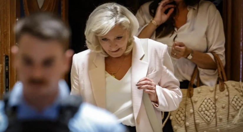 Marine Le Pen: Ha elnökké választanak, Franciaország leállítja Ukrajna pénzügyi támogatását