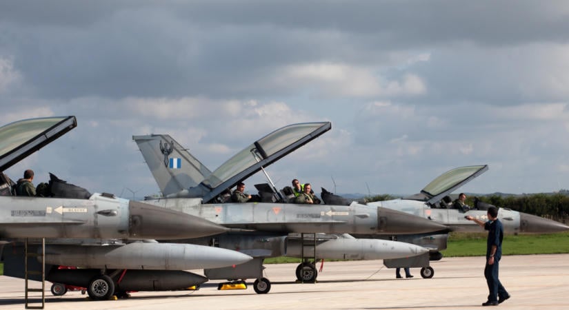 Brit és francia vadászgépek gyakorolnak Finnországban a NATO hadgyakorlatán