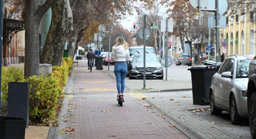 Sokan már teljesen betiltanák: nagyon elegük lett a szolnokiaknak az e-rollerekből