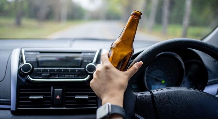 Illegális parfümárusok Zalaegerszegen, ittas sofőr Keszthelyen