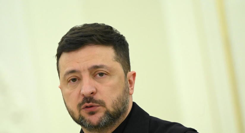 Zelenszkij kellemetlen ügybe tenyerelhetett bele