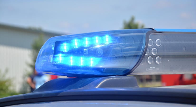 Autós üldözés volt Budapesten, három embert állítottak elő