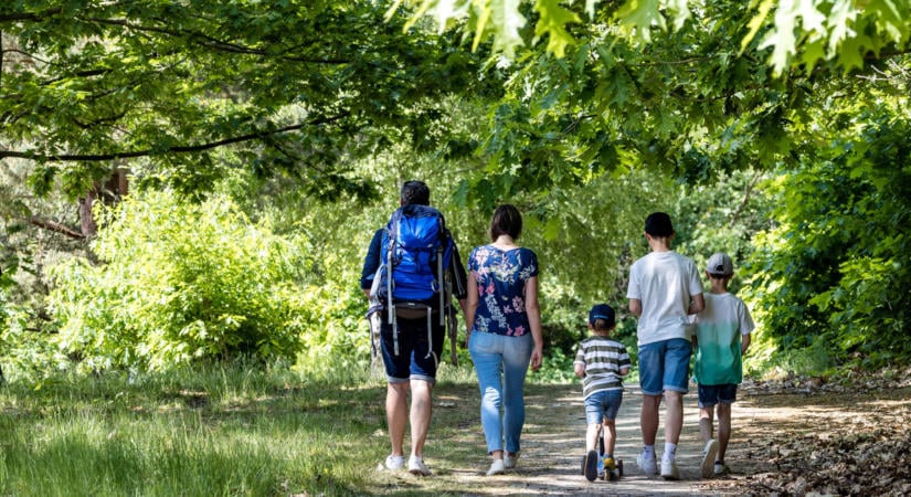Duplájára emelnék a családi pótlékot, egymillió családot érinthet a változás