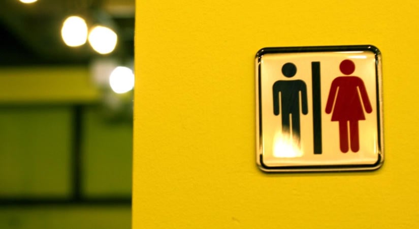 Új szabályozás az angliai kórházakban: a transznemű betegek elhelyezésénél a biológiai nemet kell figyelembe venni