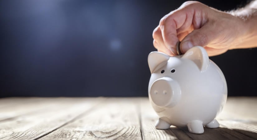 Itt a törvényjavaslat a pénzügyi szektor adóiról: megugrik a kisebb biztosítók különadója, változik a tranzakciós illeték