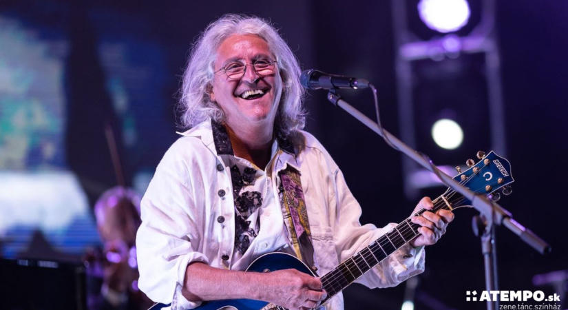 75 éves Karácsony János James, az LGT és a Generál legendás gitárosa