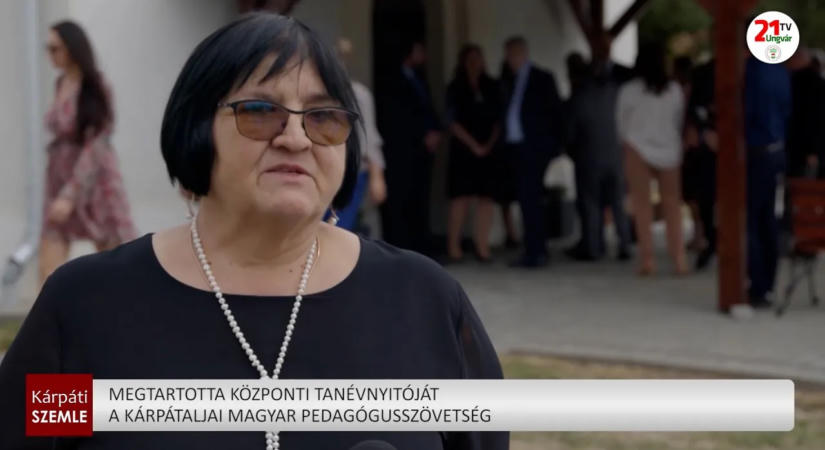 Megtartotta központi tanévnyitóját a Kárpátaljai Magyar Pedagógusszövetség (videó)