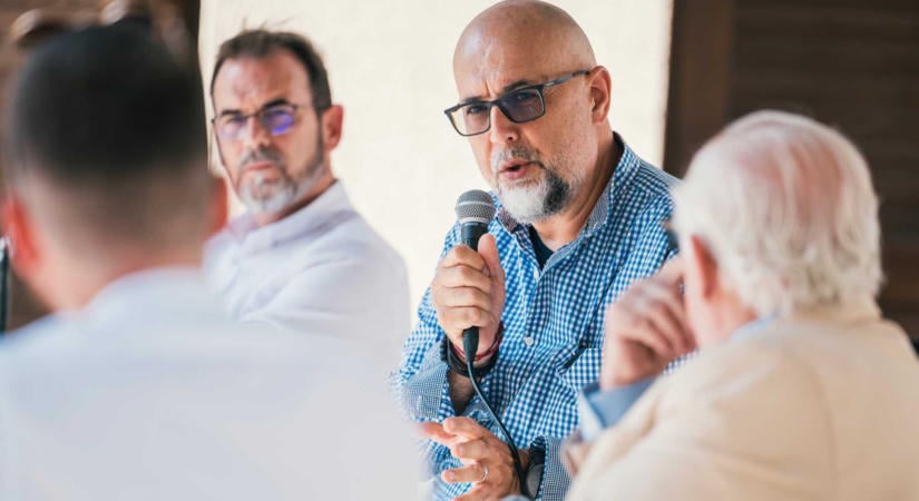 Kelemen Hunor: Az RMDSZ nem szavaz a kormány beiktatásakor az AUR és az SOS mellett