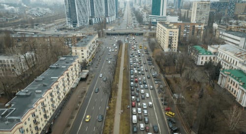 Pusztító sugárhajtású drónok csaptak le Kijevre, sok a sebesült