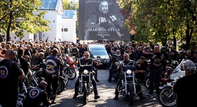 Eltemették Deák Bill Gyulát – galéria a blueskirály búcsúztatásáról