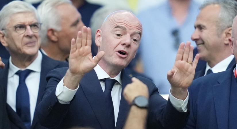 Infantino is kiadott egy közleményt: igyekszik bagatellizálni azt, hogy Trump megpróbálta őt befolyásolni