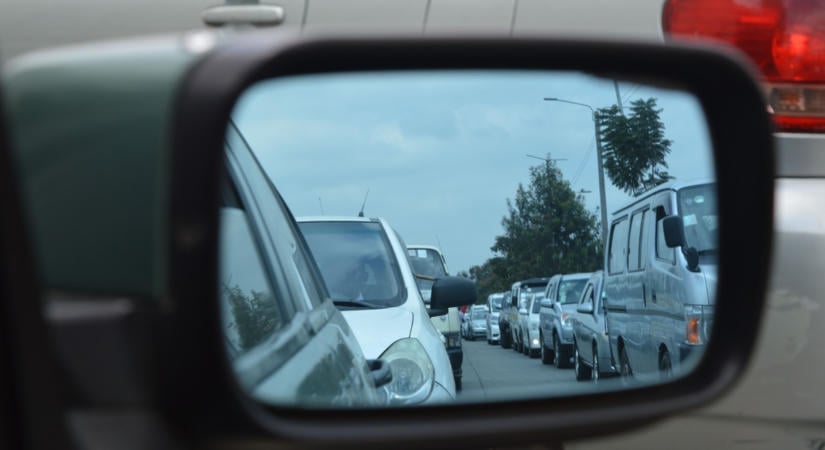 Elszabadult a pokol a magyar utakon! Egyetlen óra alatt hat baleset történt: mentőhelikoptert is riasztottak