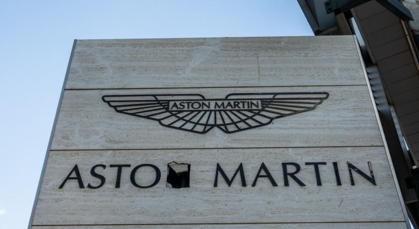 Az Aston Martin már nem az Aston Martiné - James Bond beájulna