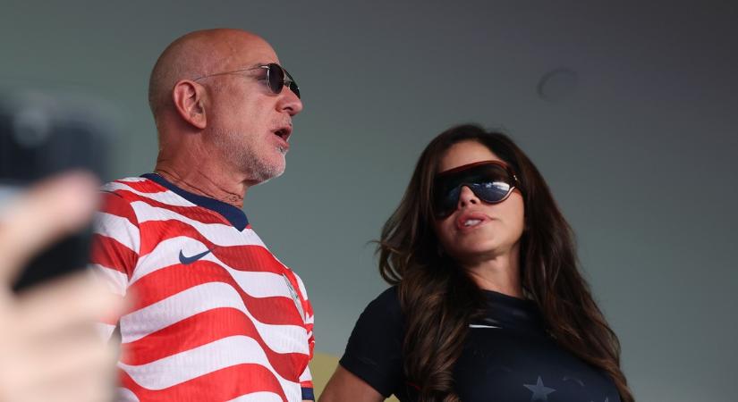 Az Amazon alapítója, Jeff Bezos is befektethet a Liverpoolba