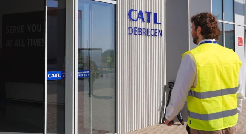 Négy évvel a 3000 milliárdos bejelentés után már látható, mire öntötte a CATL a pénzt, és kiderült minden a vízfelhasználásról – „magyar vállalattá szeretnénk válni”