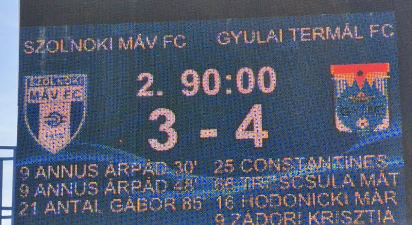 Puskás-díjat érdemelne: akkora gól született az NB III-ban, hogy még most is mindenki a fejét fogja – videó
