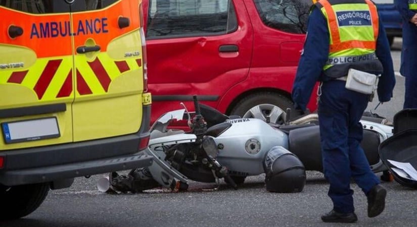 Ijesztő motoros baleset történt az M7-es mellett, megkaptuk a mentők válaszát