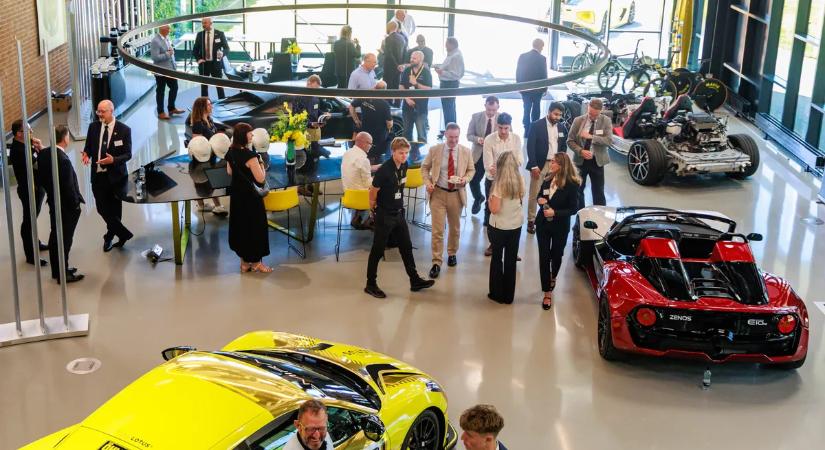 Nem erről volt szó: bérgyártó lesz a Lotus