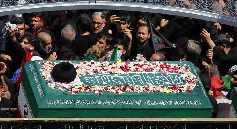 Hamenei ajatollah temetése: gyász, könnyek vezényszóra Teheránban