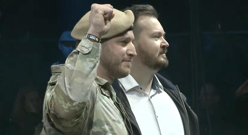 Szabó Bence rövid idő alatt három rendfokozatot lépett előre