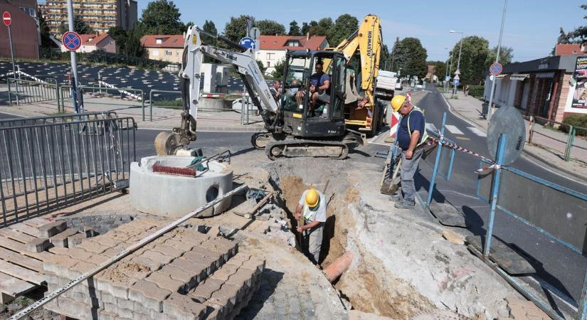 Sokakat érintő változás jön: felbontják az utat Zalaegerszegen, de megéri a várakozás (galéria)