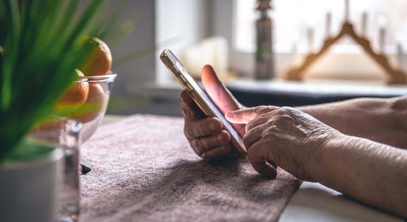 Nem minden rendőr rendőr, aki telefonál: egy mondat, amitől gyanakodni kell