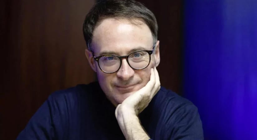 Bottoni: A vajdasági magyar politikai elit elveszítheti eddigi kiváltságos helyzetét