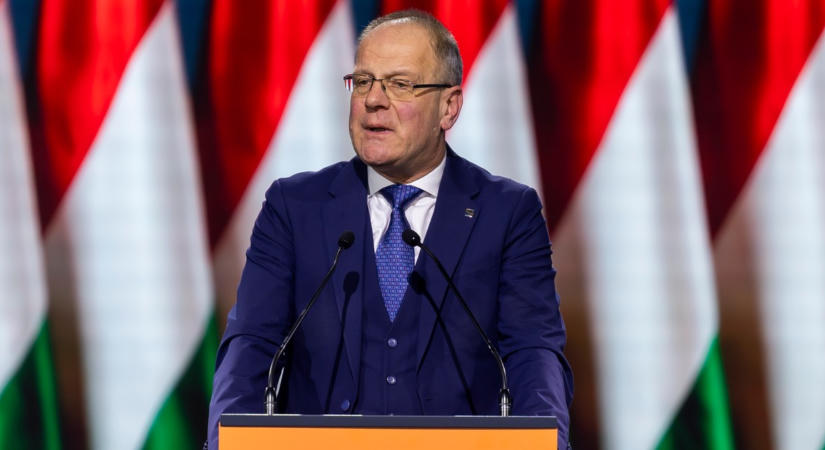 „Gondolkoztam a Fidesz elhagyásán” – Navracsics Tibor a pártról, Orbánról és az új mozgalmáról is beszélt