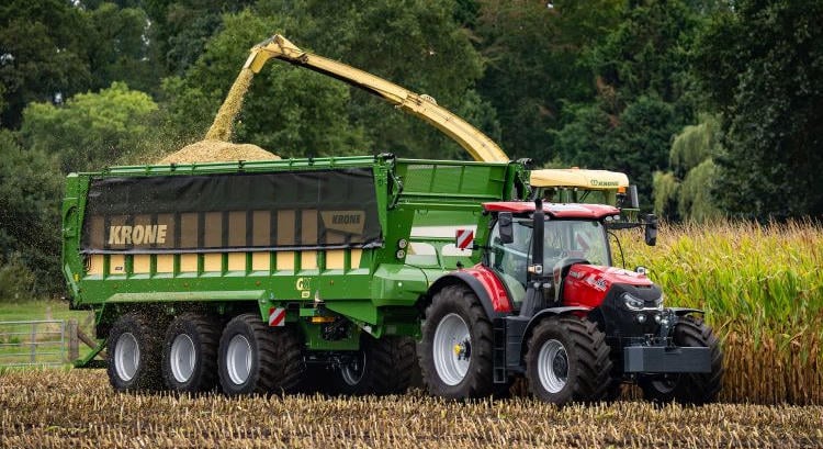 KRONE GX: Új generáció érintésmentes kényszerkormányzással és új vezérlő számítógéppel
