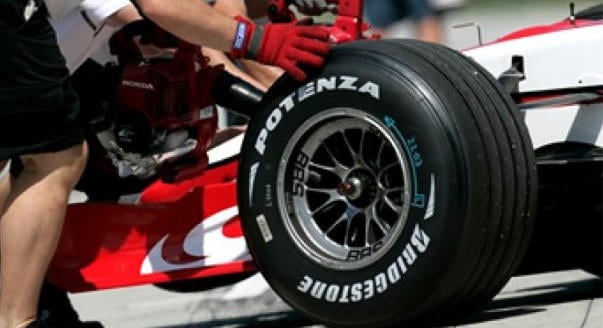 F1-es visszatérésre készül a Bridgestone