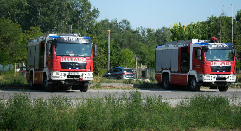 Három gyújtogatást ismert be egy burgenlandi tűzoltó, aki mindegyik oltásában részt vett