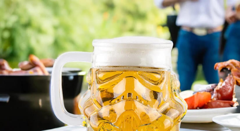 Belga sörgyártók ellenzik az alkohol káros hatásait jelző felirat kötelező bevezetését
