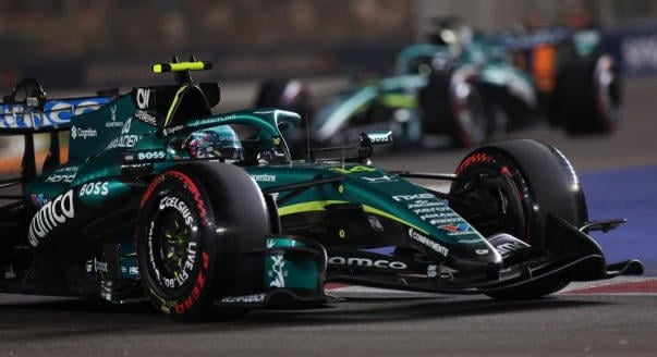 Alonso: Nem tudta az autó, hol jár a pályán