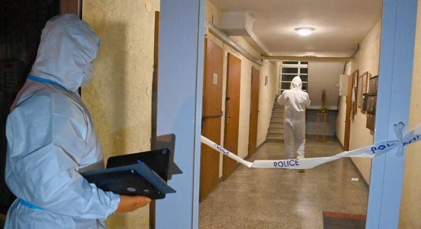Aszódi kettős gyilkosság: kiment a lakáshoz a rendőrség a két lány eltűnésének bejelentése után, de nem mentek be