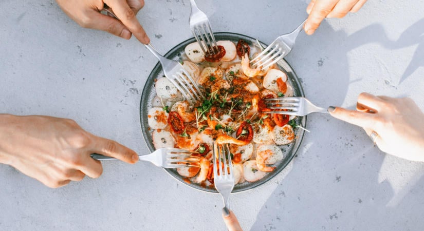 A nappal együtt kellene ennünk? Ezért pörög most a „circadian fasting”