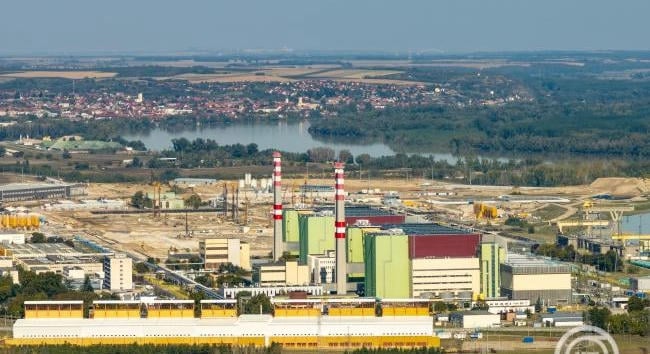 Kapitány István: a várható negatív rekord ellenére a paksi atomerőmű termelése biztonságban van