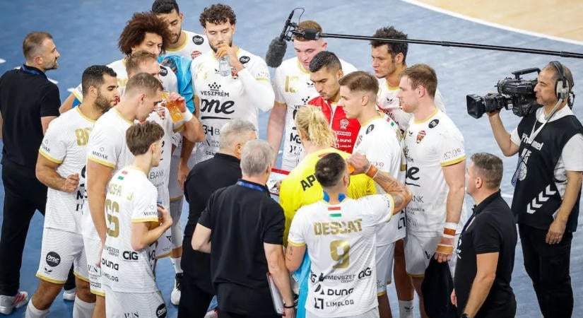 Feszült végjáték után a Veszprém legyőzte a Füchse Berlint, és bejutott a klub-vb döntőjébe