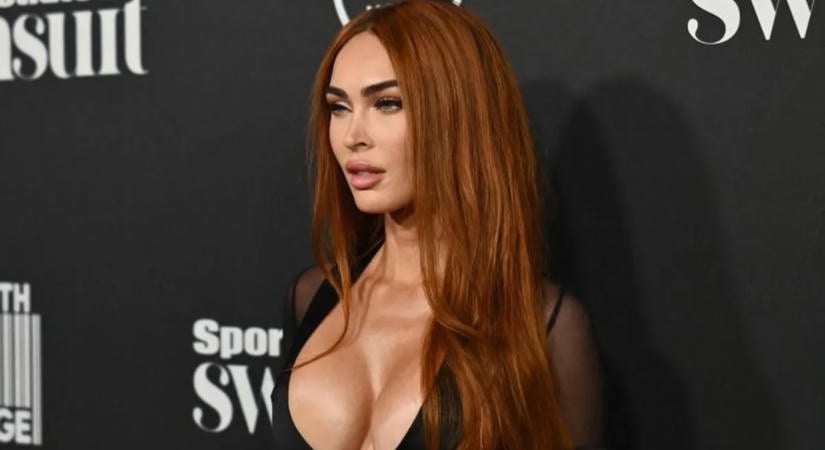 Megan Fox pikáns fotókkal indított új oldalt, rögtön összeomlott a rendszer