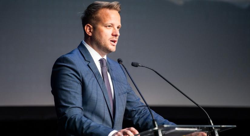 Bohár Dániel visszaszólt Majkának: "Mi a frusztráció oka, Majesz? Nem kaptad meg a további milliárdjaidat?"