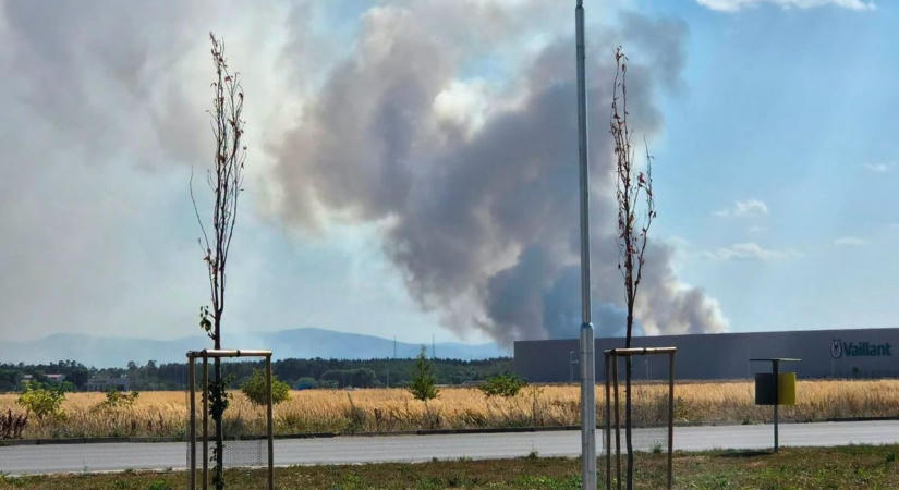 Lángok csaptak fel egy nyugat-szlovákiai katonai támaszponton