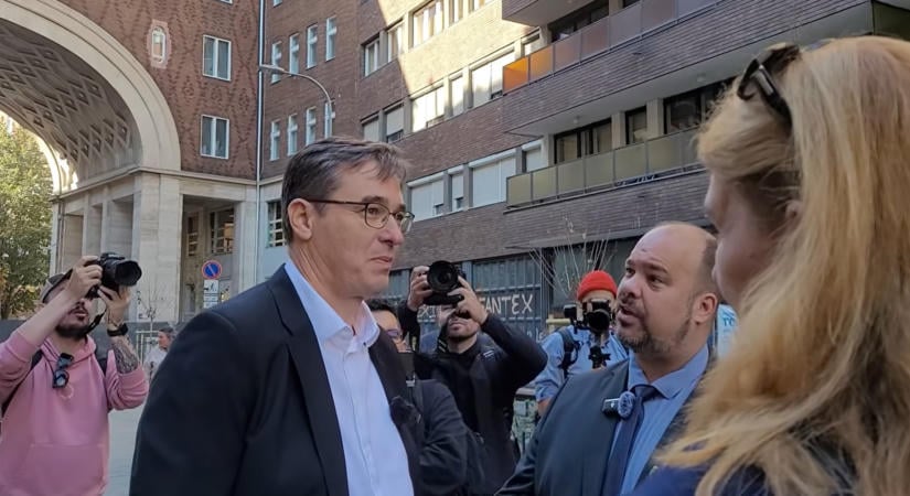 „Annyira kell a pénz, hogy elárulod a kerületeket?” – videón, hogyan vonták kérdőre Karácsony Gergelyt