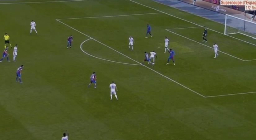 A saját tizenhatosán belül szívatta a Barcelona csatárait a Real Madrid védője – VIDEÓ
