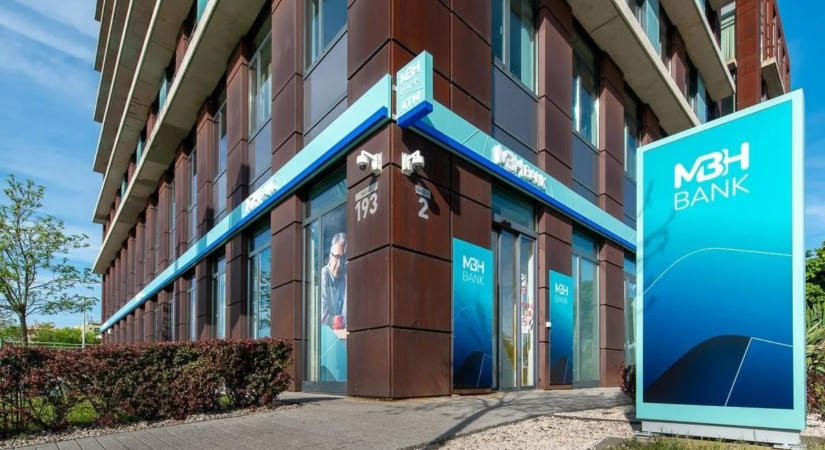 Magyar Péter a mélyszegénységben élő gyerekek ösztöndíjprogramjának újraindítására szólította fel az MBH-t