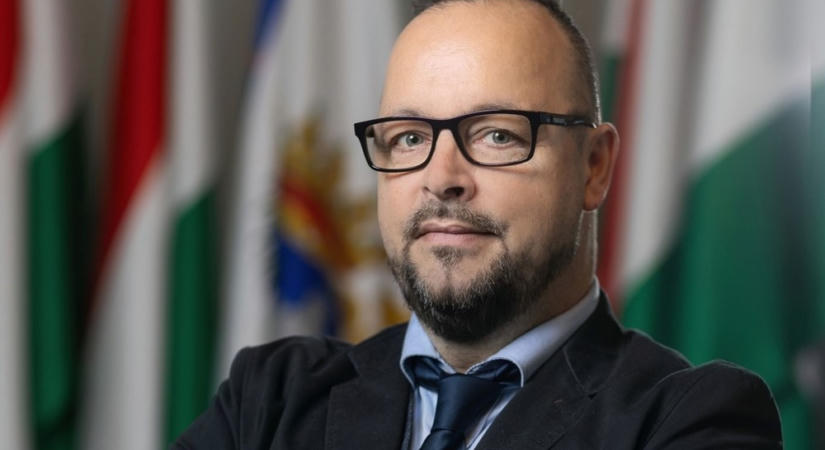 Hargitai István súlyos kérdéseket tett fel a Pintér-kabinetnek, amikről nekünk is eszünkbe jutott egy: a betyárbecsület is lehet közéleti minimum?