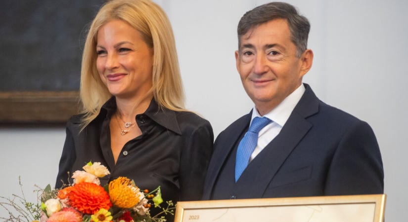 Magyar Péter Várkonyi Andreának: „Megtenné, hogy felolvassa az üzenetet a címzettnek?”