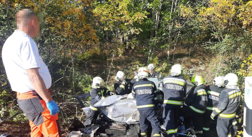 Eddig nem látott, döbbenetes fotók a nyíregyházi halálos baleset pokollá változott helyszínéről